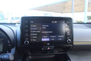 TOYOTA Yaris Cross usata, con Bracciolo