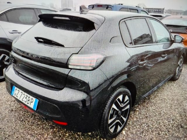 PEUGEOT 208 usata, con Autoradio