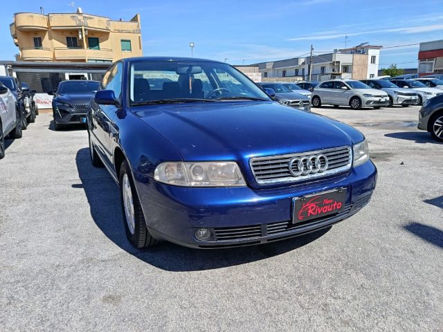 AUDI A4 usata, con Airbag laterali