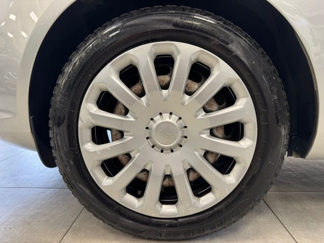 FORD Fiesta usata, con Chiusura centralizzata