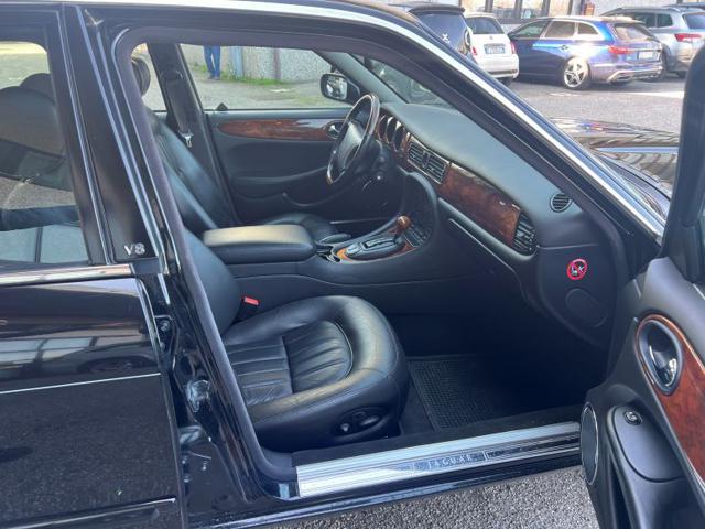 JAGUAR XJ usata, con Controllo trazione