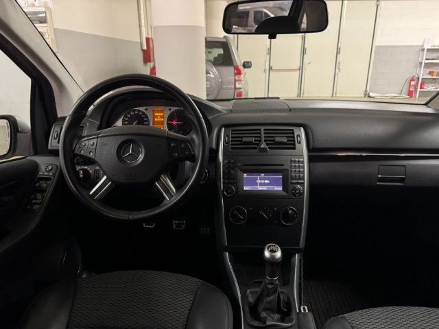 MERCEDES-BENZ B 180 usata, con Controllo trazione
