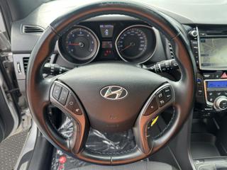 HYUNDAI i30 usata, con Autoradio