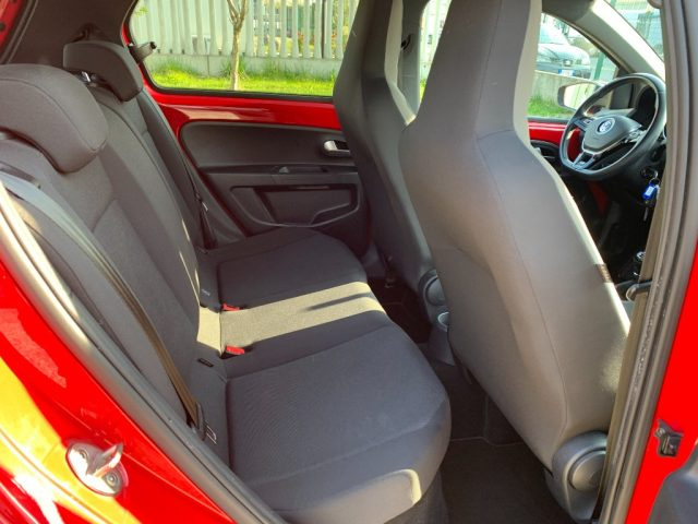 VOLKSWAGEN up! usata, con Controllo automatico clima