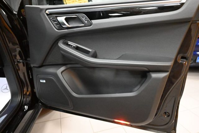 PORSCHE Macan usata 83