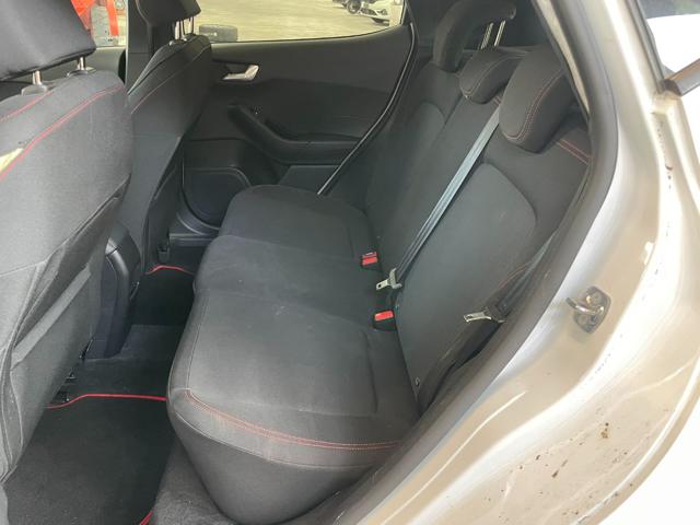 FORD Fiesta usata, con Cruise Control