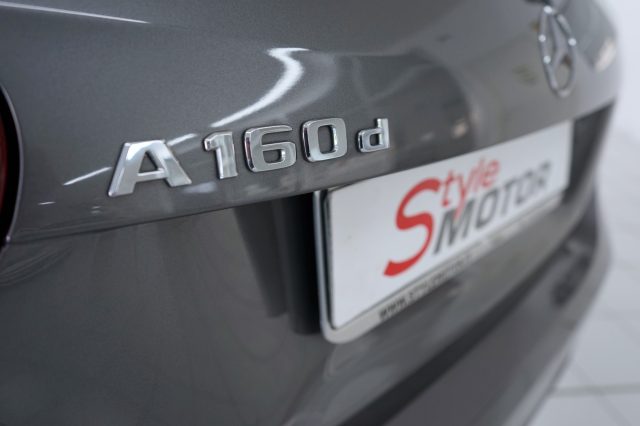 MERCEDES-BENZ A 160 usata, con Hill holder