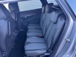 PEUGEOT 5008 usata, con Volante in pelle