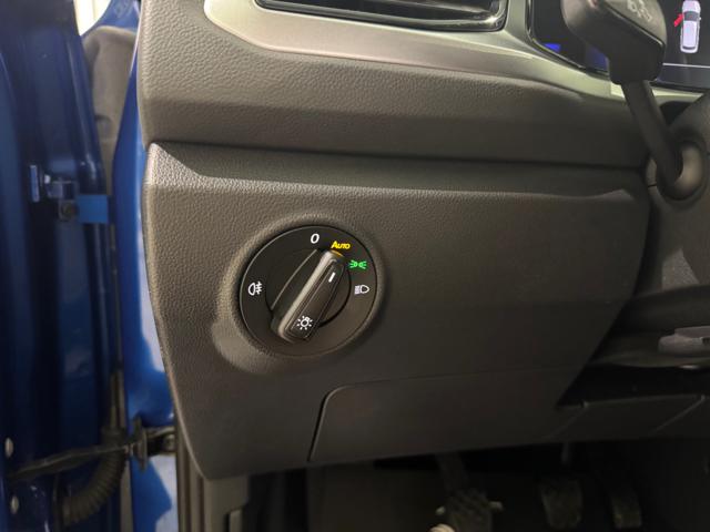 VOLKSWAGEN T-Roc usata, con ESP