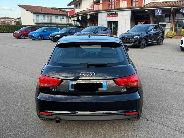 AUDI A1 usata, con Autoradio