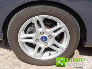 FORD Fiesta usata, con Sedile posteriore sdoppiato
