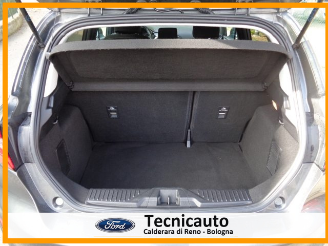 FORD Fiesta usata, con Cruise Control