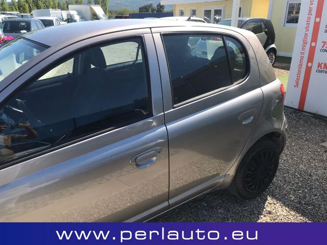 TOYOTA Yaris usata, con Airbag Passeggero