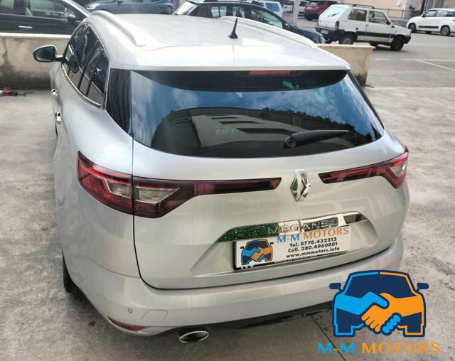 RENAULT Megane usata, con Luci diurne LED