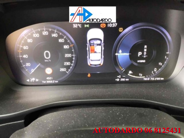 VOLVO XC40 usata, con Autoradio