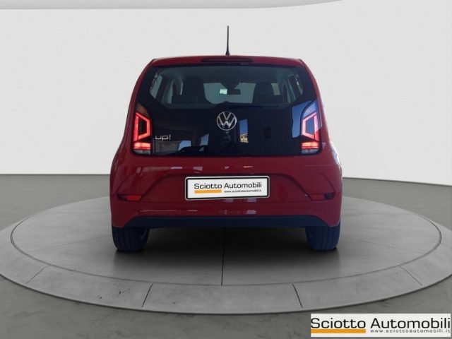 VOLKSWAGEN up! usata, con Autoradio