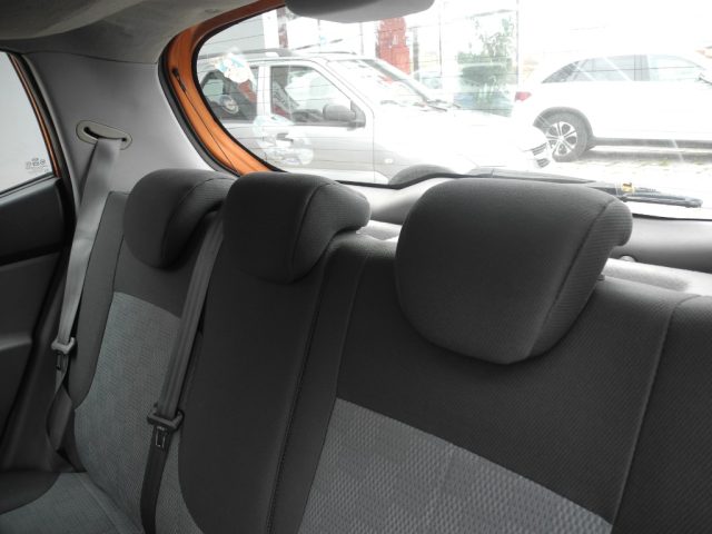 KIA Picanto usata 33