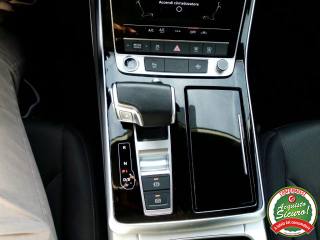 AUDI Q8 usata, con Volante in pelle