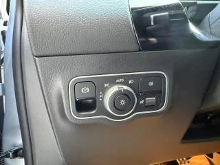 MERCEDES-BENZ GLA 180 usata, con Sensore di luce