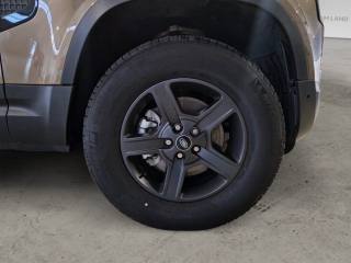 LAND ROVER Defender usata, con Climatizzatore