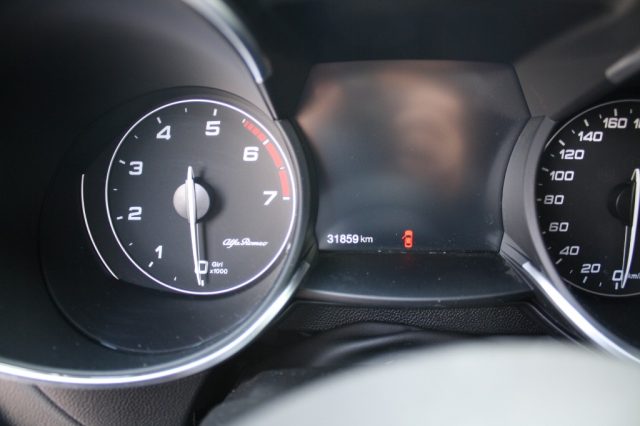 ALFA ROMEO Stelvio usata, con Controllo trazione