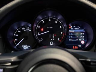 PORSCHE Macan usata, con Servosterzo