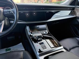 AUDI Q8 usata, con Airbag posteriore