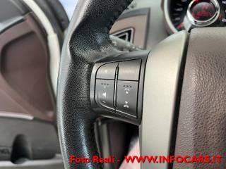 MAHINDRA XUV500 usata, con Bluetooth
