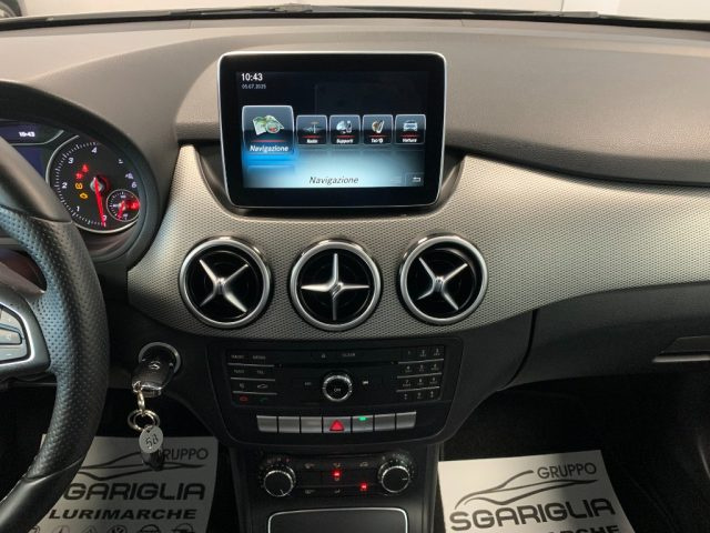 MERCEDES-BENZ B 180 usata, con Climatizzatore