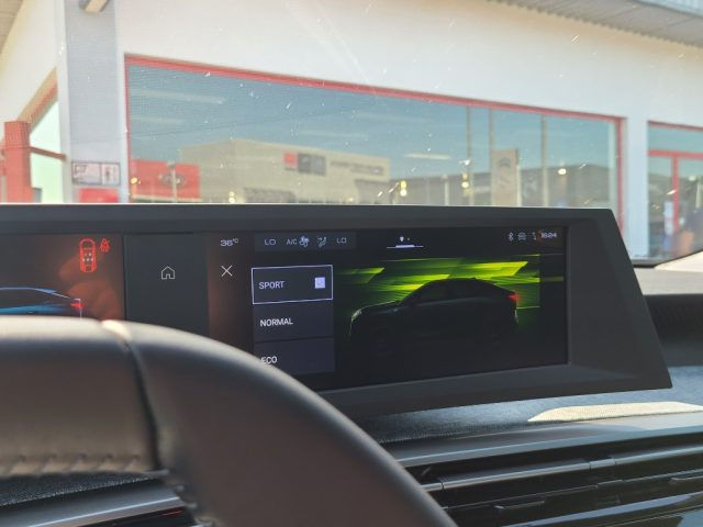PEUGEOT 3008 usata, con Climatizzatore