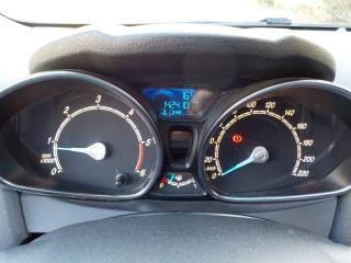 FORD Fiesta usata, con Sensori di parcheggio posteriori