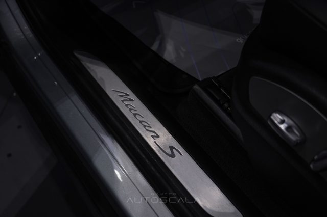 PORSCHE Macan usata, con ESP