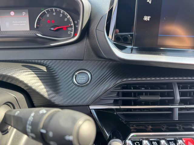 PEUGEOT 2008 usata, con Fendinebbia