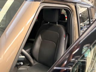 LAND ROVER Defender usata, con Boardcomputer