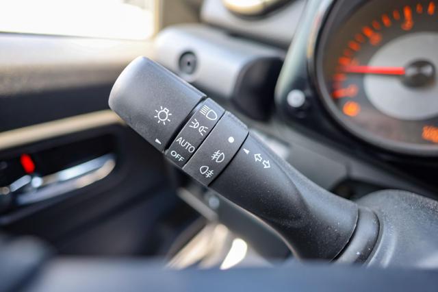 SUZUKI Jimny usata 28