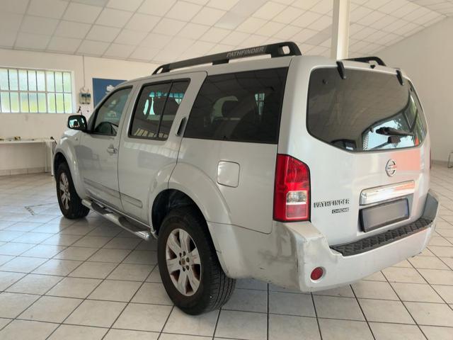 NISSAN Pathfinder usata, con Climatizzatore
