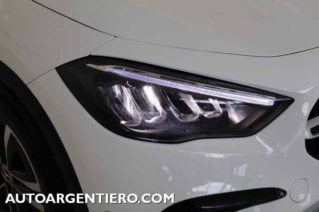 MERCEDES-BENZ GLA 180 usata, con Sistema di riconoscimento della stanchezza