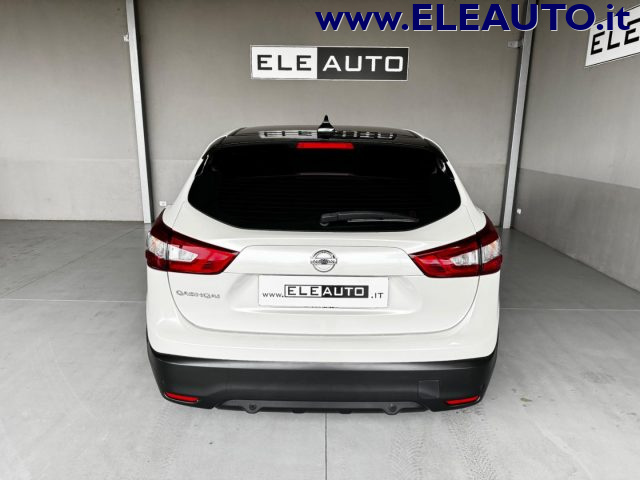 NISSAN Qashqai usata, con Autoradio