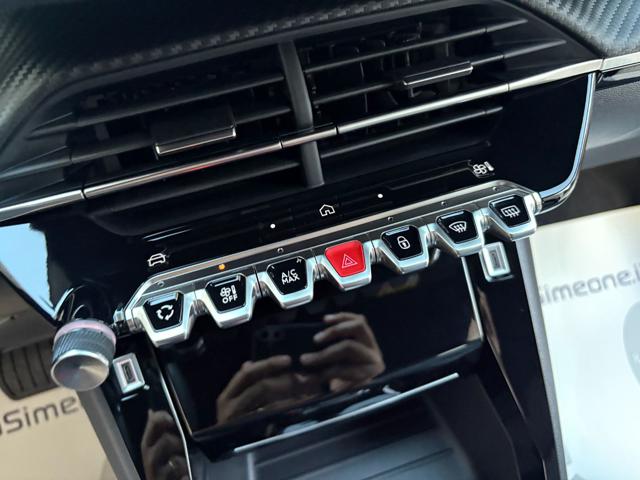 PEUGEOT 2008 usata, con USB