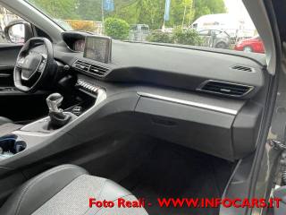 PEUGEOT 3008 usata, con Autoradio digitale