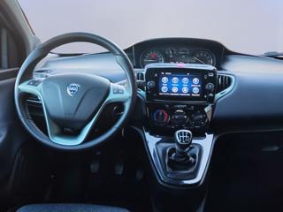 LANCIA Ypsilon usata, con Controllo trazione