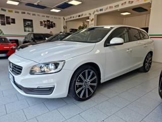 VOLVO V60 D3 Geartronic Momentum