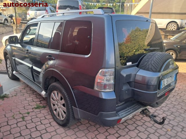 MITSUBISHI Pajero usata, con Alzacristalli elettrici