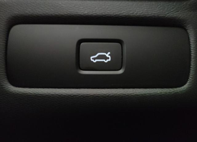 VOLVO XC60 usata, con Controllo automatico clima