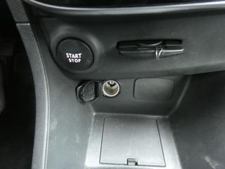 RENAULT Clio usata, con Touch screen