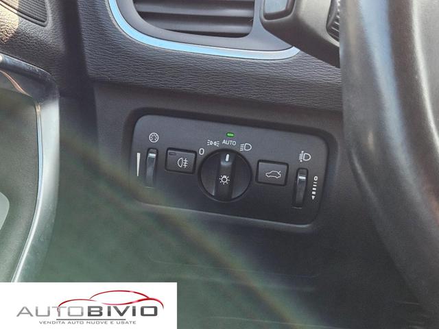 VOLVO V40 usata, con MP3