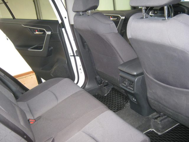 TOYOTA RAV 4 MY23 usata, con Climatizzatore