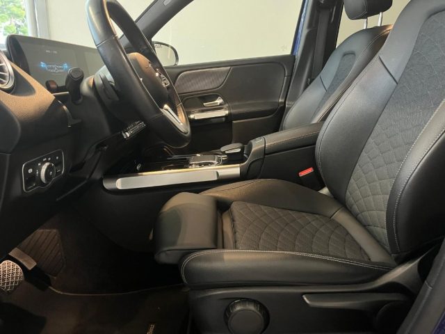 MERCEDES-BENZ GLB 200 usata, con Bracciolo