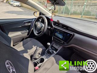 TOYOTA Auris usata 30