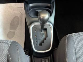 TOYOTA Yaris usata, con Bluetooth